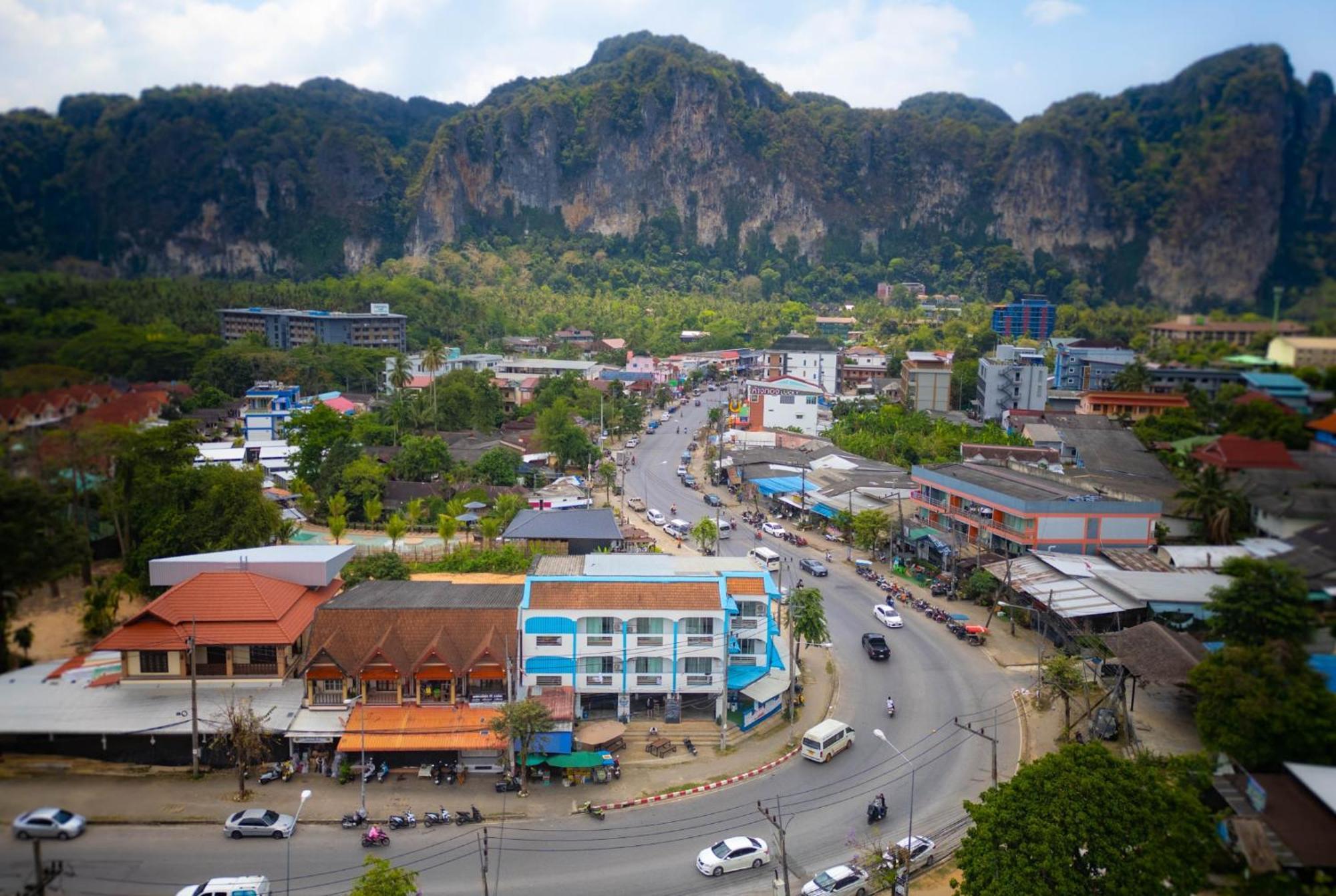 The Hangout Hostel Ao Nang ภายนอก รูปภาพ